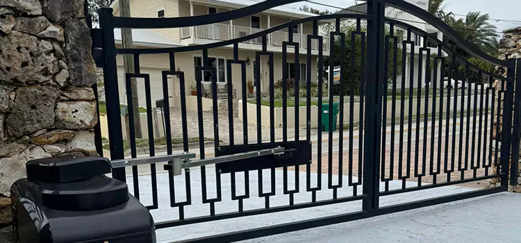 Swing Gate Opener with Keypad Owatonna