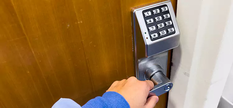 Why Choose Us for Your Keypad Lock Needs in Owatonna, MN?